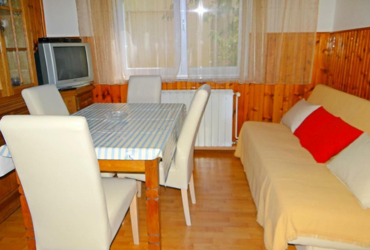 Ferienwohnung Petar Krk Town Exterior foto